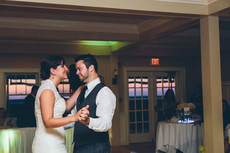 BOSTON-WEDDING-PHOTOGRAPHER-MASSACHUSETTS-CAPE-COD-WEDDING-MA-PHOTOGRAPHY-034.jpg