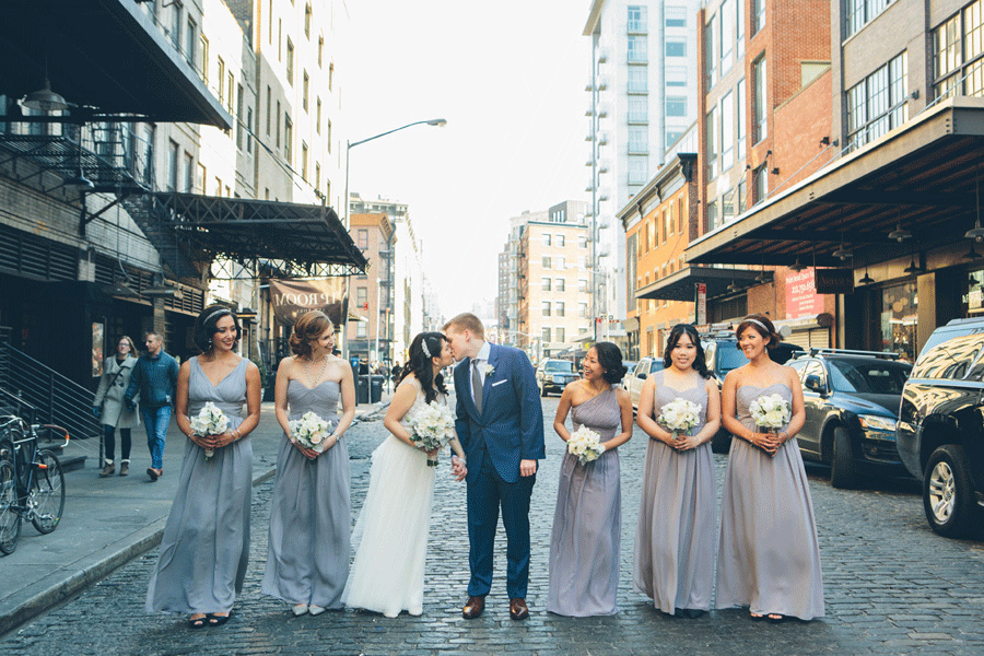 NYC-WEDDING-PHOTOGRAPHER-NY-CITYHALL-DESTINATION-ELOPEMENT-INTIMATE-WEDDING-BROOKLYN-WEDDING-THE-HIGH-LINE-Locanda-VERDE-RESTAURANT-WEDDING-048.gif