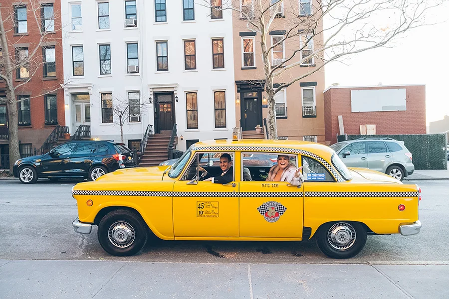 A Classic New York City Wedding at The Liberty Warehouse in Brooklyn, New York City