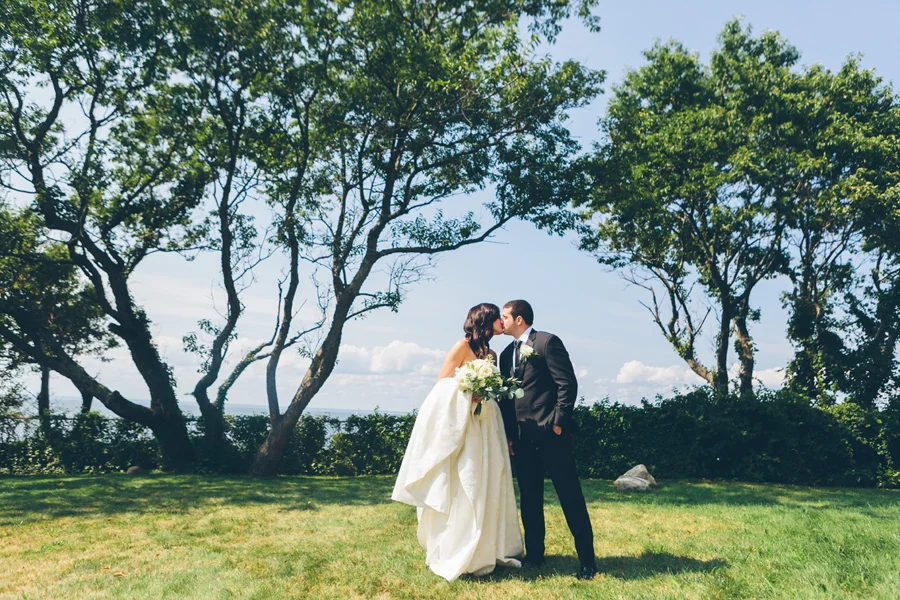 VICTORIA-BRIAN-NY-WEDDING-BRIDEGROOM-CYNTHIACHUNG-0124.jpg