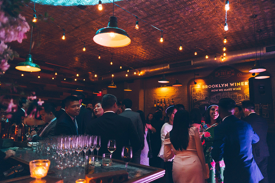 TINA-CARSON-BROOKLYN-WINERY-WEDDING-GIFS-CYNTHIACHUNG-0089.gif
