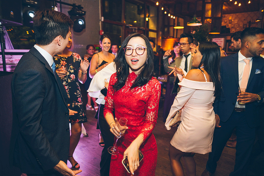 TINA-CARSON-BROOKLYN-WINERY-WEDDING-GIFS-CYNTHIACHUNG-0093.gif
