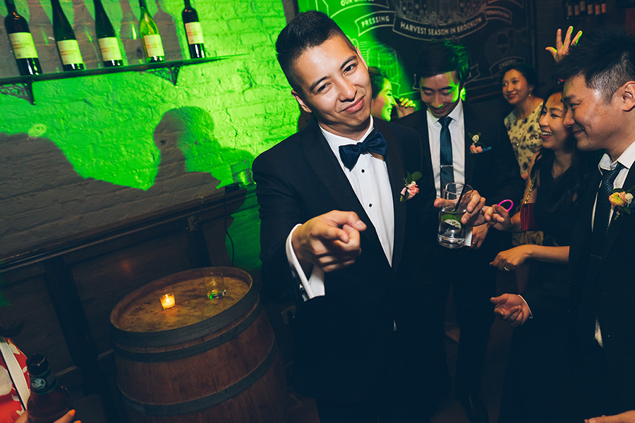 TINA-CARSON-BROOKLYN-WINERY-NYC-RECEPTION-CYNTHIACHUNG-0596.jpg