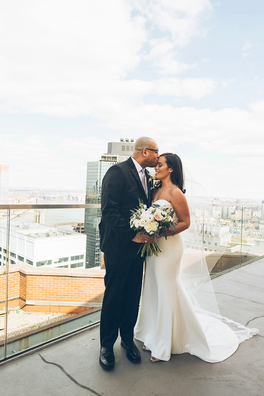 CHARISSE-AARON-NYC-WEDDING-CYNTHIACHUNG-GIFS-0005.gif