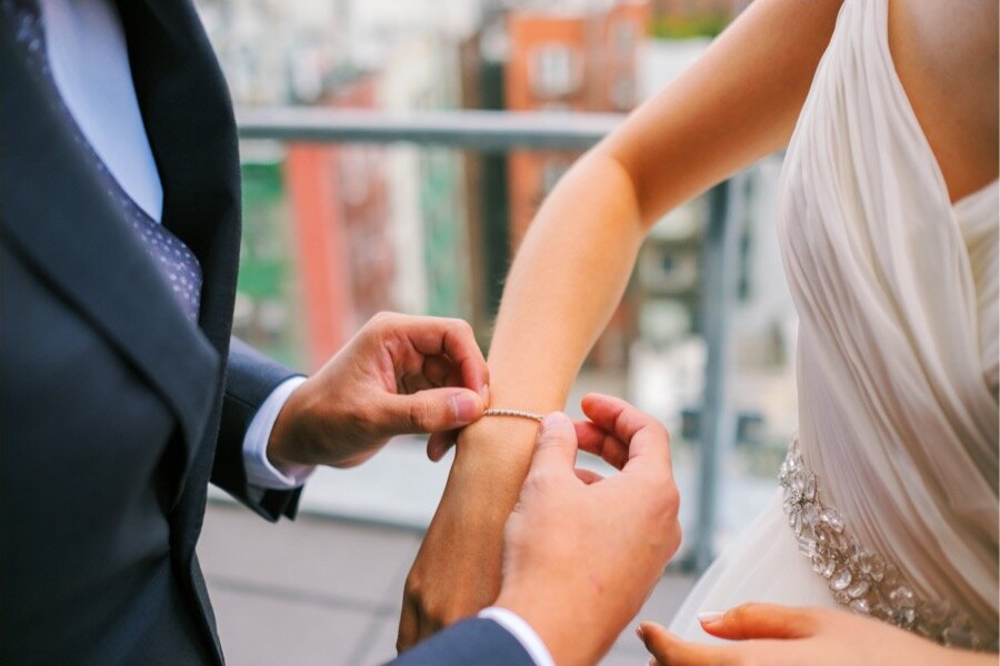 THE-NOMAD-HOTEL-WEDDING-JEFFERSON-MARKET-GARDEN-INTIMATE-WEDDING-CEREMONY-ELEVEN-MADISON-PARK-WEDDING-CC00010036.jpg