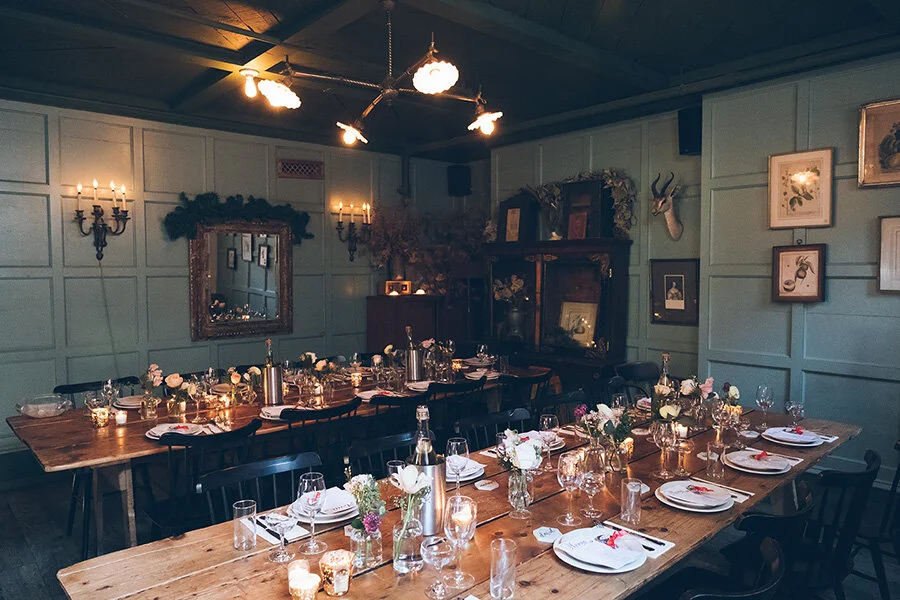 NEW-YORK-CITY-ELOPEMENT-PHOTOGRAPHER-PHOTOGRAPHY-INTIMATE-WEDDING-LOCATIONS-SPACES-RECEPTION-SMALL-RECEPTION-FREEMANS-RESTAURANT-ALLEY-0161.jpg
