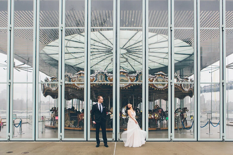 NEW-YORK-CITY-ELOPEMENT-PHOTOGRAPHER-PHOTOGRAPHY-INTIMATE-WEDDING-LOCATIONS-SPACES-RECEPTION-SMALL-RECEPTION-DUMBO-0232.jpg
