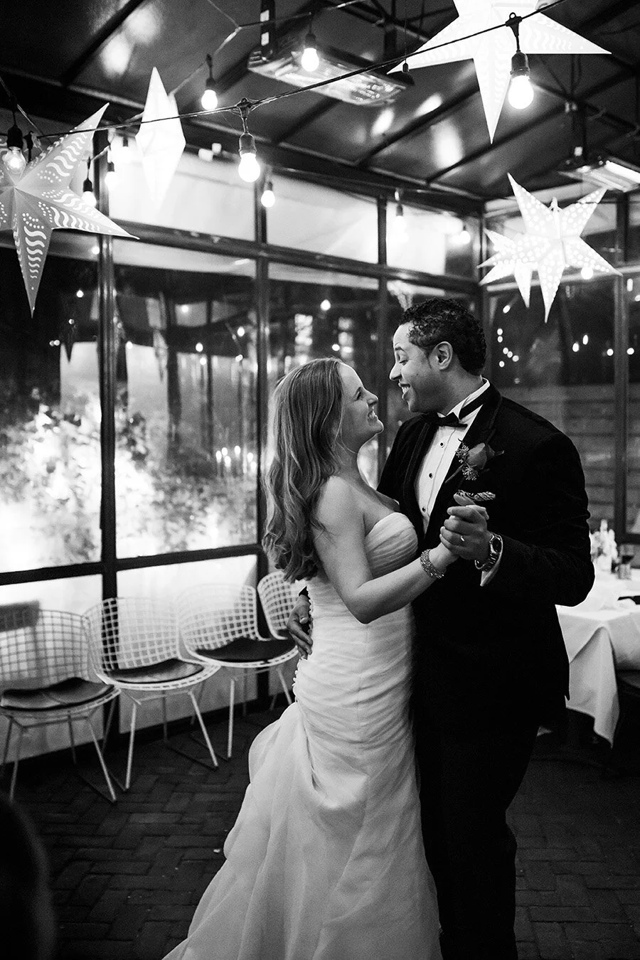 NEW-YORK-CITY-ELOPEMENT-PHOTOGRAPHER-PHOTOGRAPHY-INTIMATE-WEDDING-LOCATIONS-SPACES-RECEPTION-SMALL-RECEPTION-BOTINNO-0330.jpg