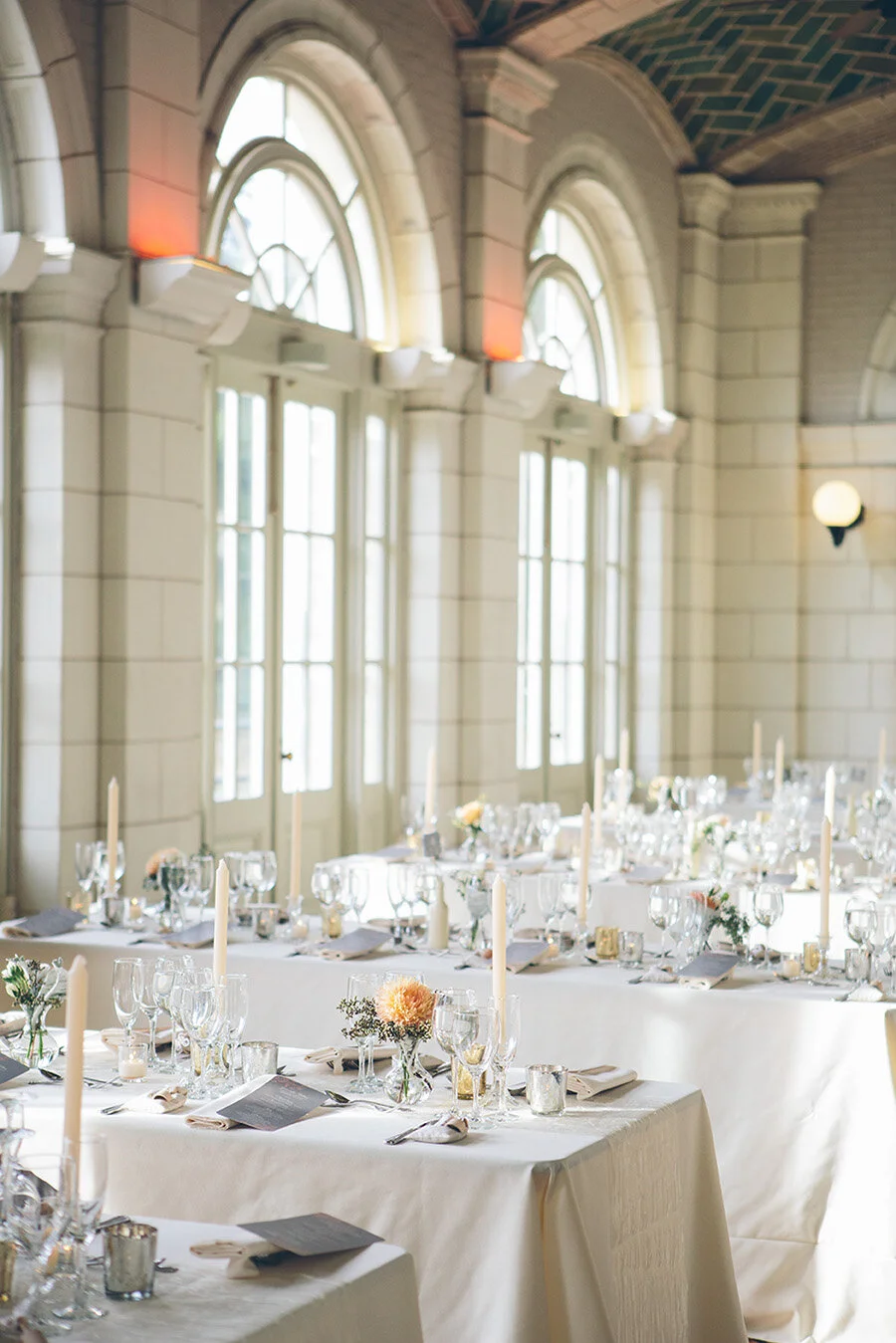 NEW-YORK-CITY-ELOPEMENT-PHOTOGRAPHER-PROSPECT-PARK-BOATHOUSE-INTIMATE-WEDDING-LOCATIONS-SPACES-RECEPTION-0072.jpg