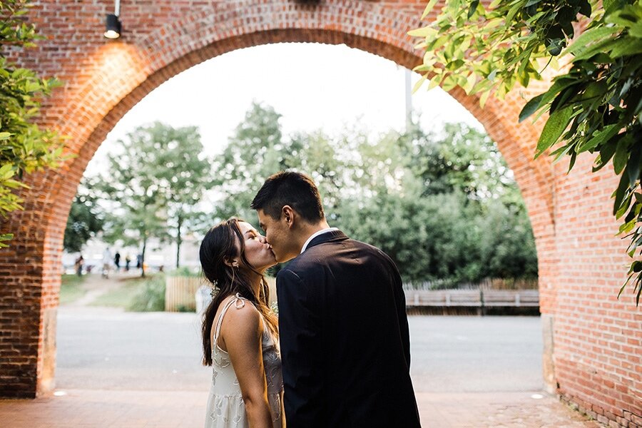 NYC-BROOKLYN-BRIDGE-PARK-DUMB0ELOPEMENT-INTIMATE-WEDDING-CEREMONY-CONBON-0064.jpg