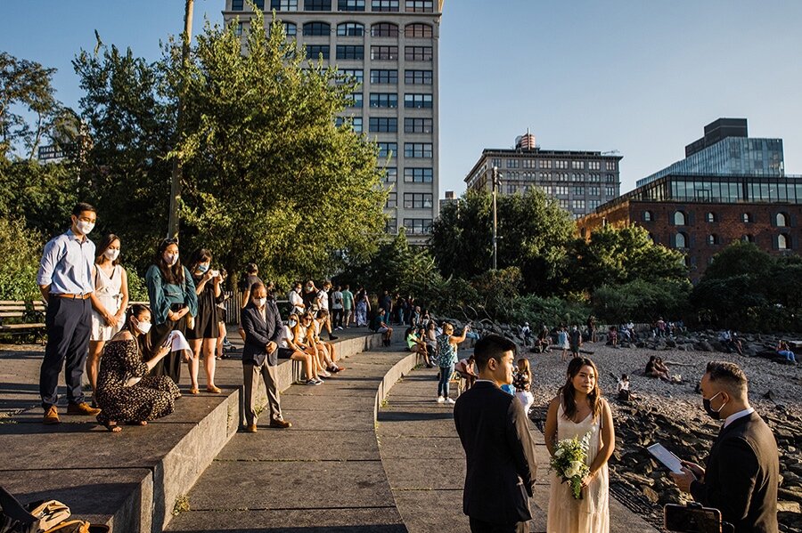 NYC-BROOKLYN-BRIDGE-PARK-DUMB0ELOPEMENT-INTIMATE-WEDDING-CEREMONY-CONBON-0022.jpg