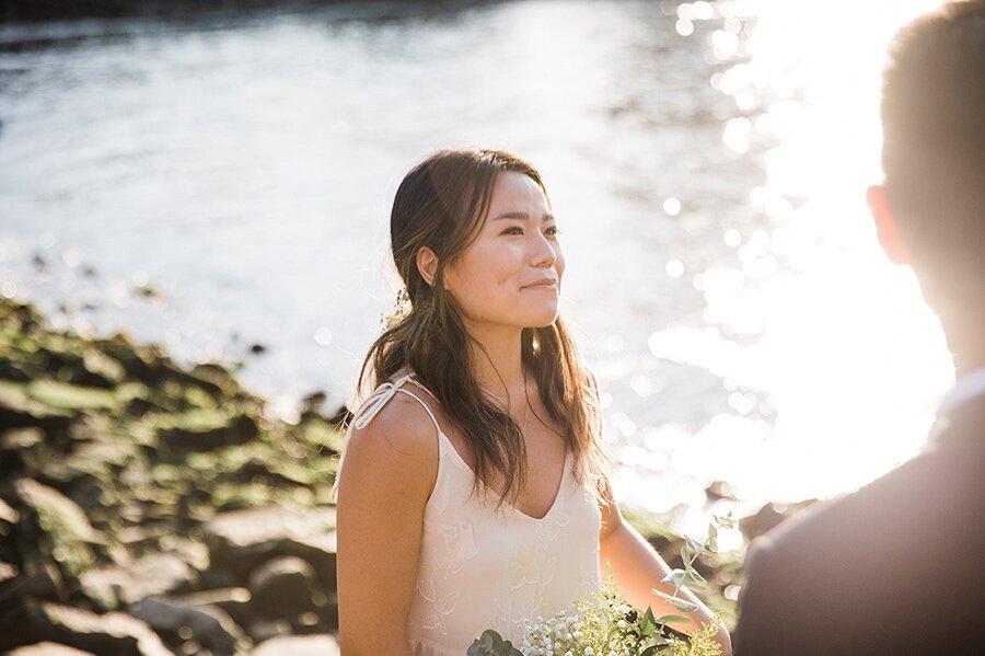 NYC-BROOKLYN-BRIDGE-PARK-DUMB0ELOPEMENT-INTIMATE-WEDDING-CEREMONY-CONBON-0023.jpg