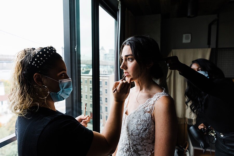 NYC-ELOPEMENT-MICRO-WEDDING-1-HOTEL-BROOKLYN-BRIDGE-DUMBO-ENGAGEMENT-PHOTOS-0006.jpg