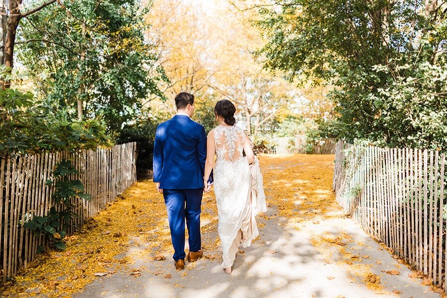 NYC-ELOPEMENT-MICRO-WEDDING-1-HOTEL-BROOKLYN-BRIDGE-DUMBO-ENGAGEMENT-PHOTOS-0043.jpg