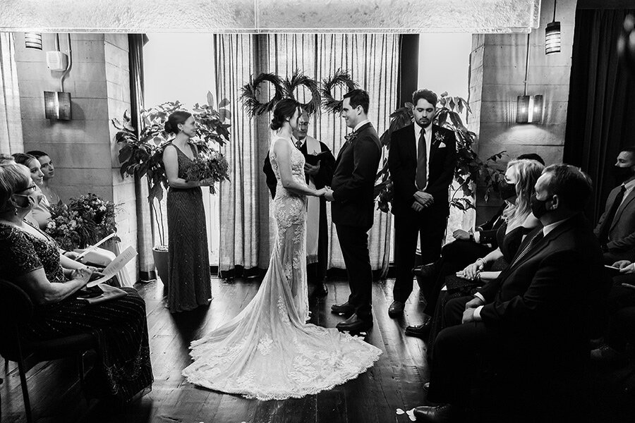 NYC-ELOPEMENT-MICRO-WEDDING-1-HOTEL-BROOKLYN-BRIDGE-DUMBO-ENGAGEMENT-PHOTOS-0075.jpg