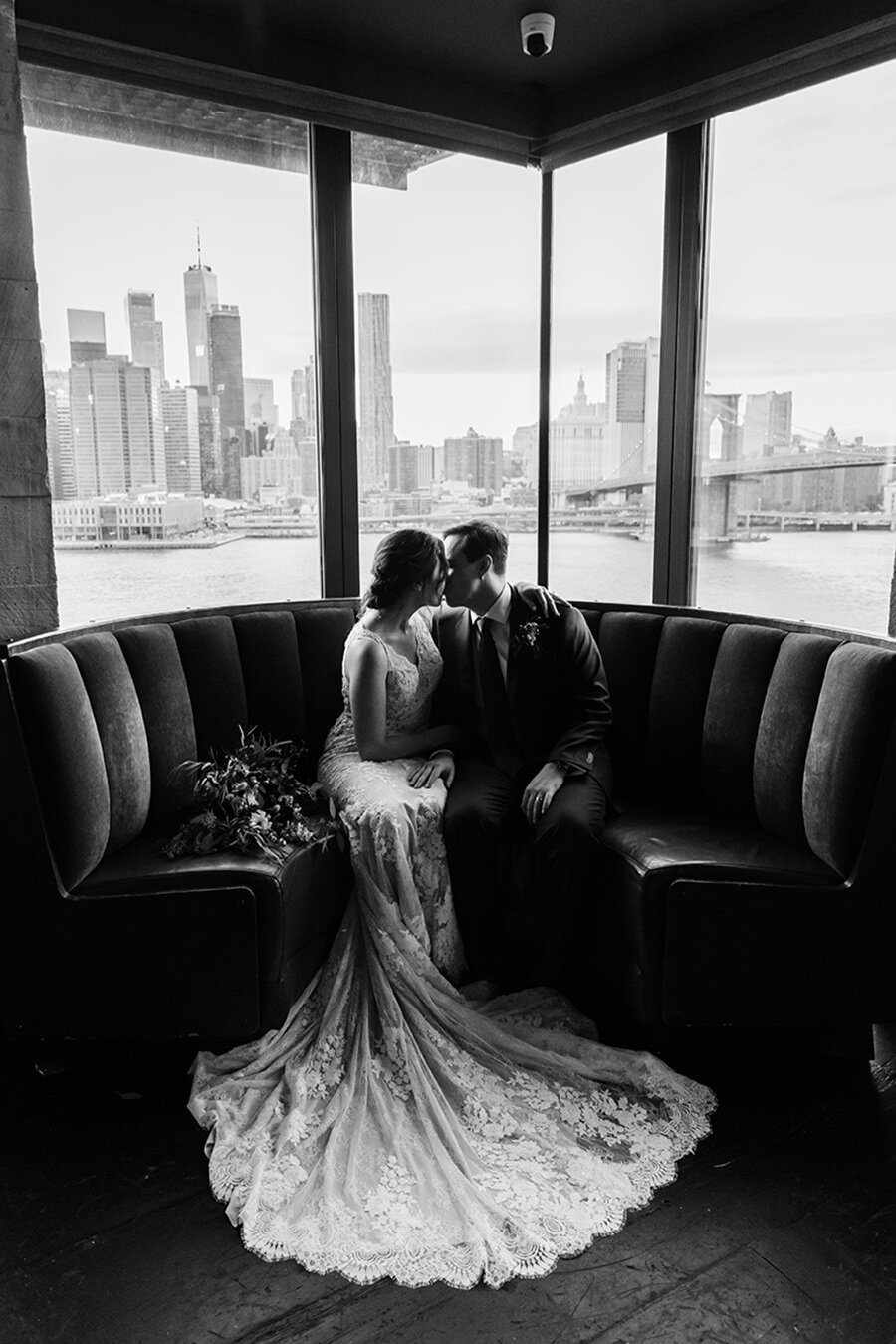 NYC-ELOPEMENT-MICRO-WEDDING-1-HOTEL-BROOKLYN-BRIDGE-DUMBO-ENGAGEMENT-PHOTOS-0082.jpg