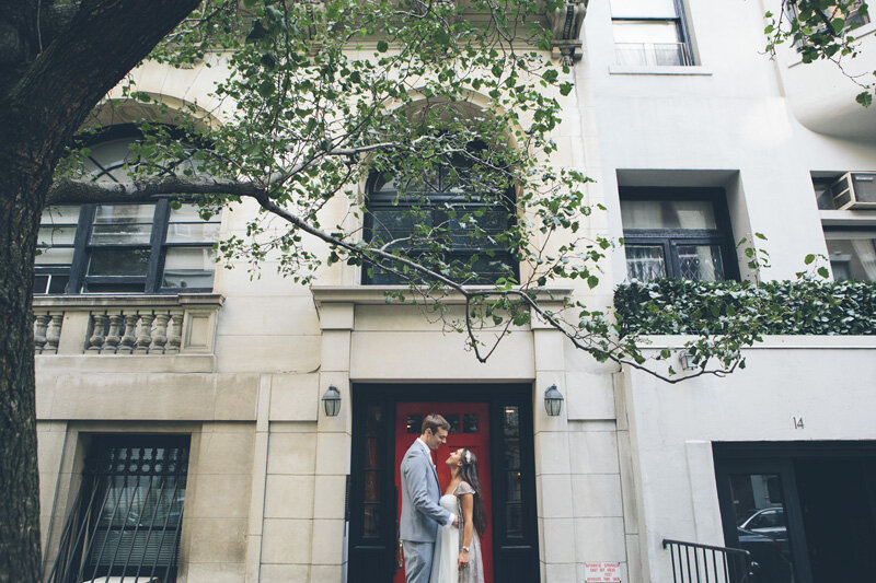 NEW-YORK-CITY-WEDDING-PHOTOGRAPHER-BROOKLYN-CENTRAL-PARK-ENGAGEMENT-PHOTOGRAPHY-CYNTHIACHUNG-BRIDE-AND-GROOM-0028.jpg
