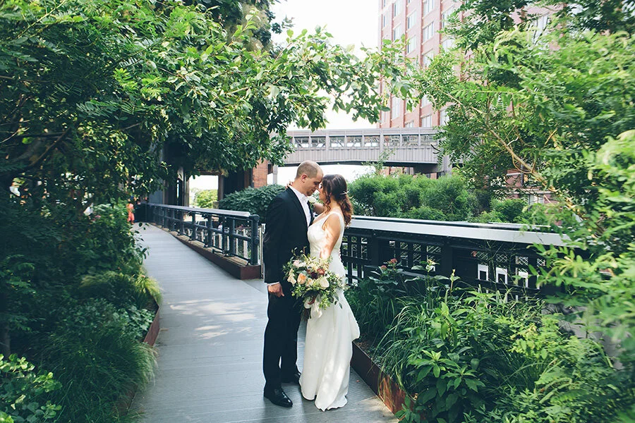 BEST-NYC-OUTDOOR-LOCATIONS-FOR-WEDDING-CEREMONY-BROOKLYN-CENTRALPARK-0018.jpg