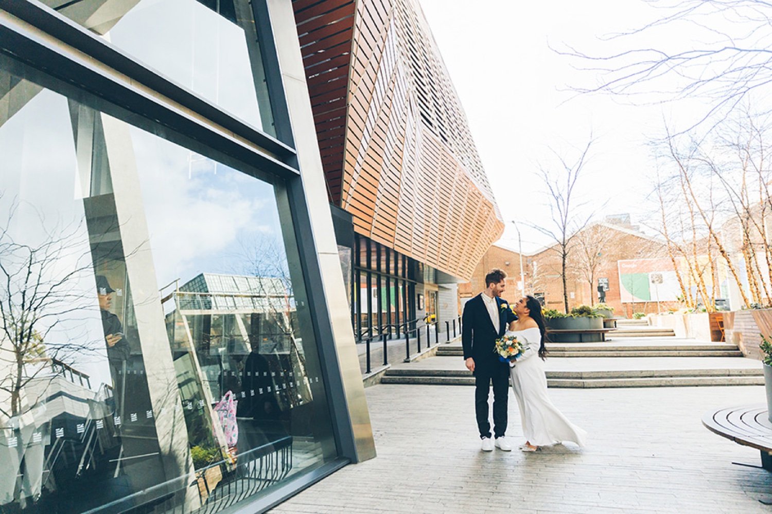 27_NEW-YORK-CITY-ELOPEMENT-BROOKLYN-URBAN-STYLE-WEDDING-WILLIAM-VALE-HOTEL-CITYHALL-DOMINO-PARK-EAST-RIVER-PARK-BRIDE-0369.jpg