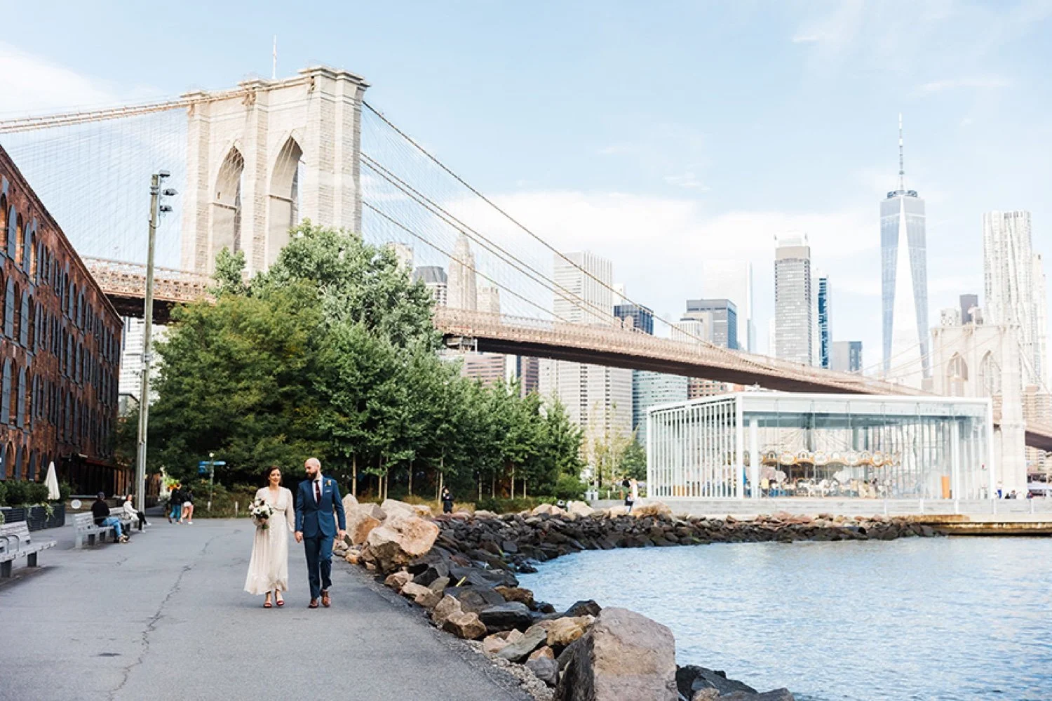 05_STEPHANIE-CHRIS-NYC-ELOPEMENT-0032.jpg