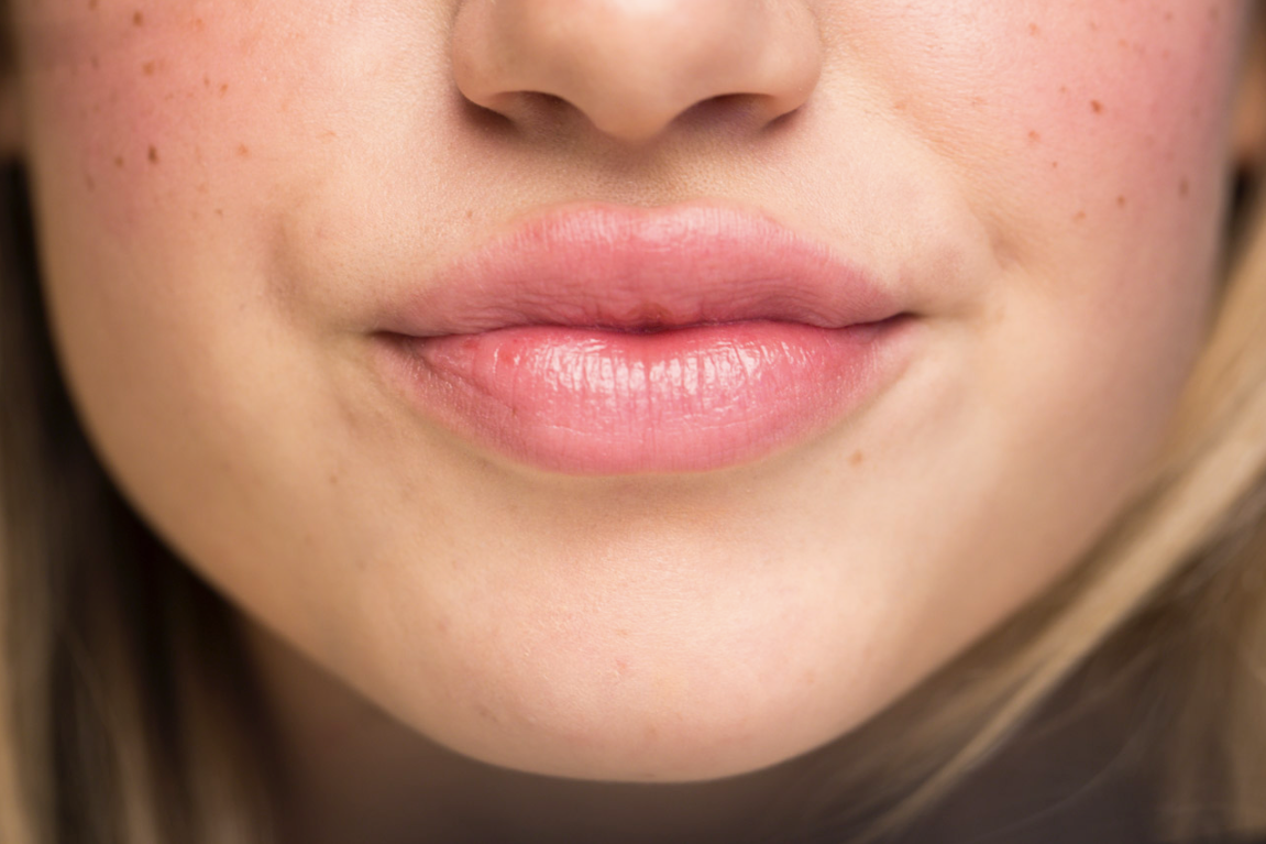 Drew Levin Beauty Stills 11.png