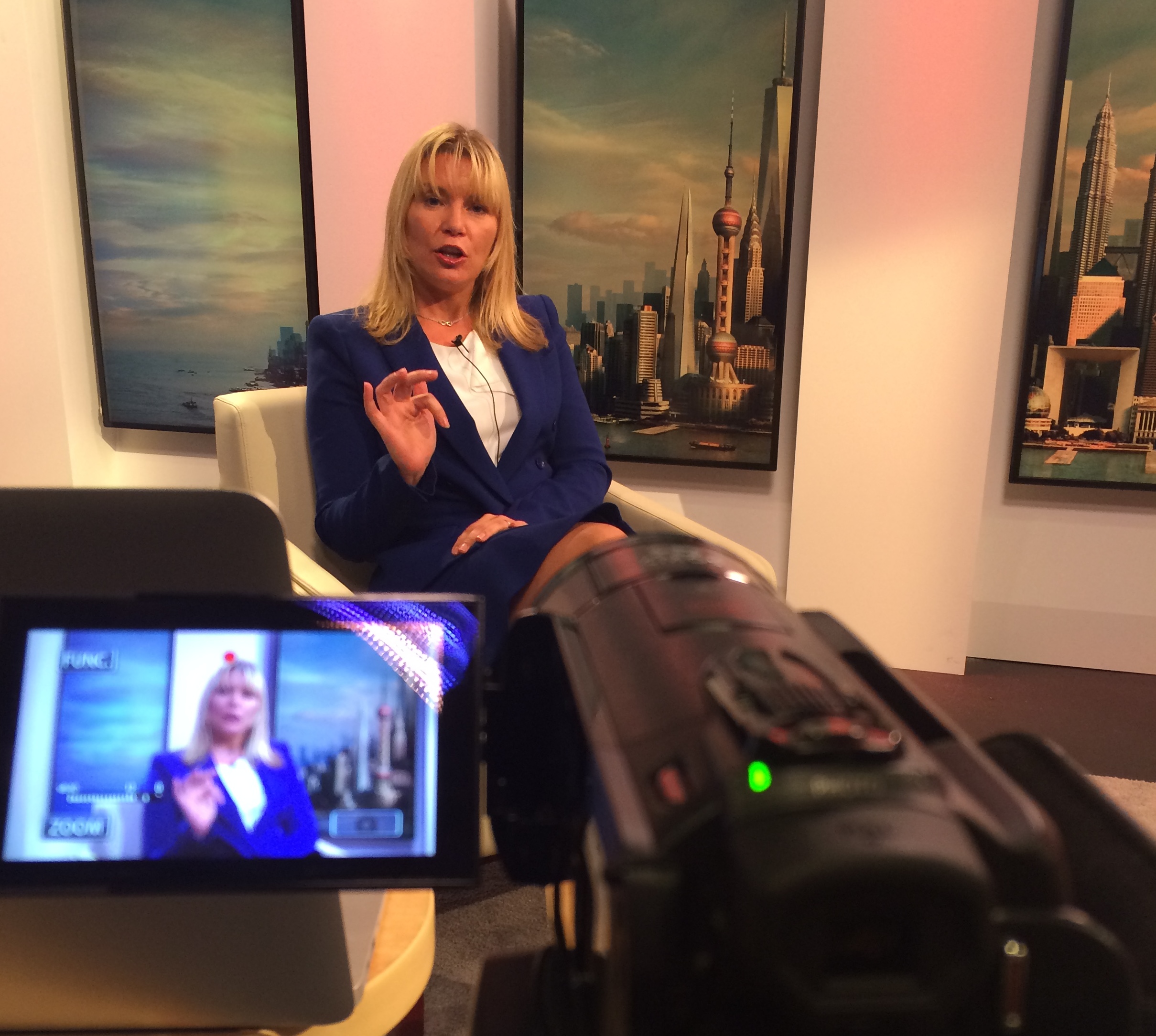Val recording her Thoughtfully Ruthless® CEO video series for the Financial Times.