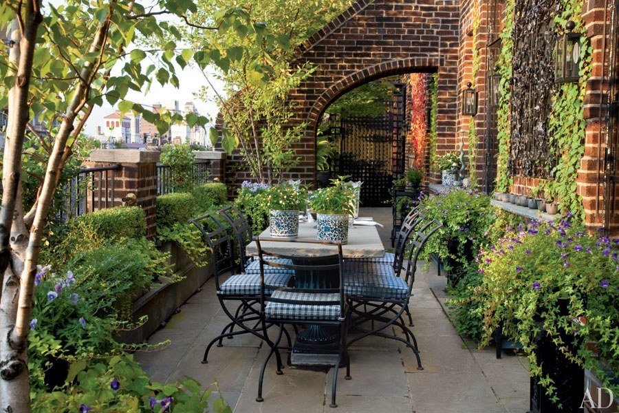 BI%2C+nyc+landscape+garden+design+build+install+maintenance+high+end+outdoor+space+furniture+terrace+rooftop+penthouse+arch+digest+2011.jpg