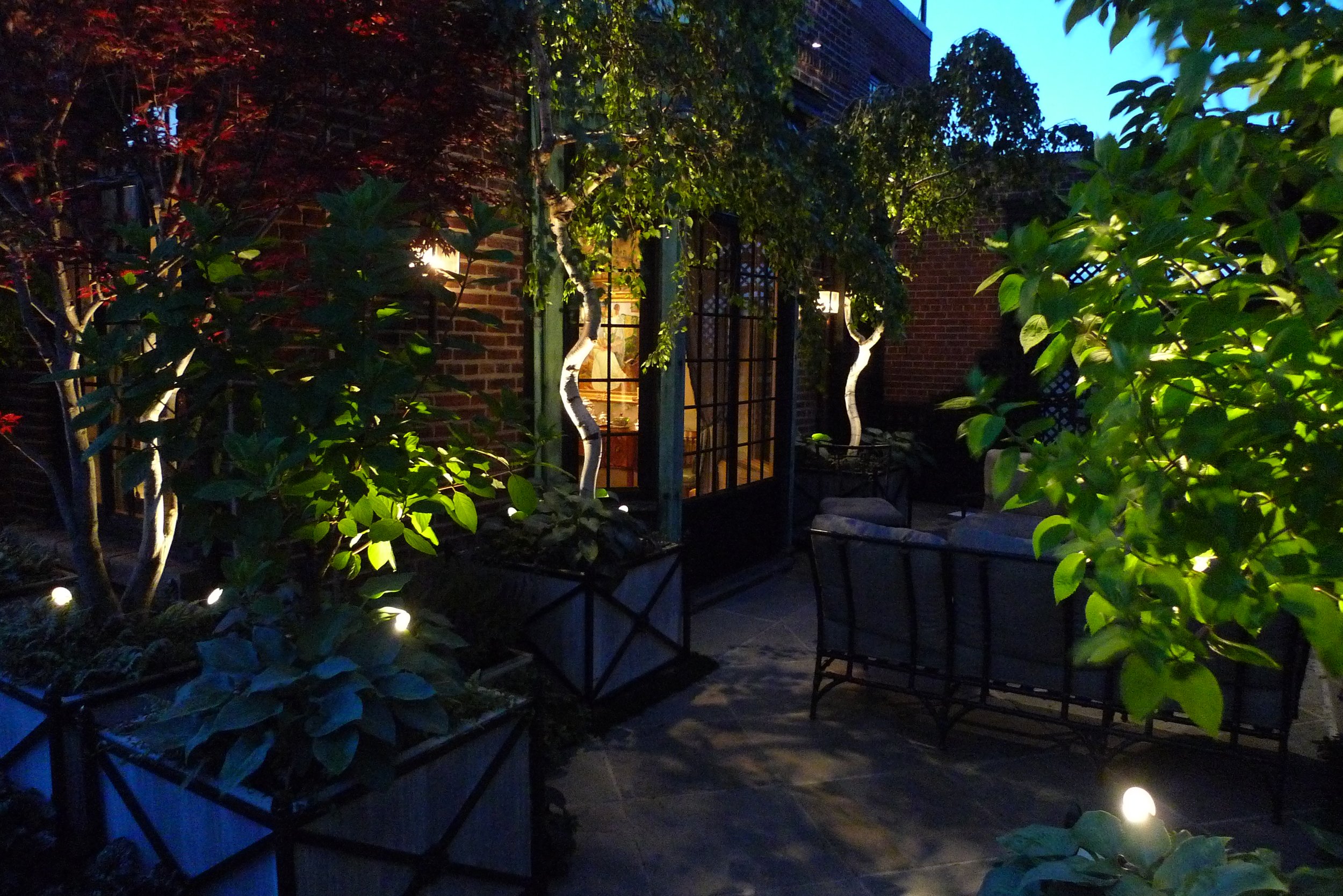 D nyc landscape architecture garden design build install maintenance high end outdoor space terrace rooftop penthouse lighting.JPG