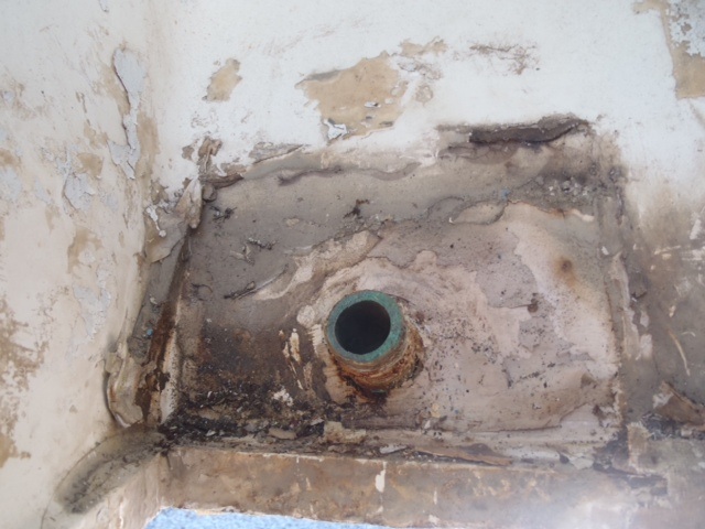 Glass mat removed .. now to remove goop