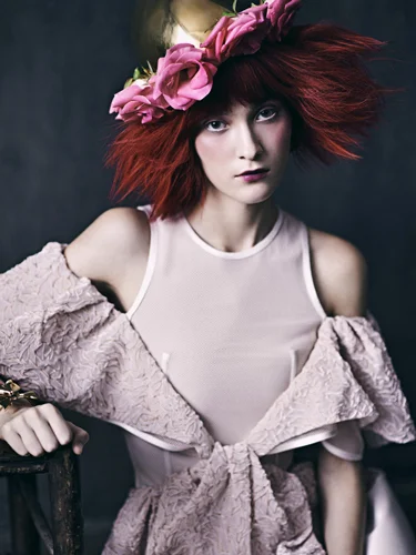 Vogue-Italia-Aura-Friedman.jpg