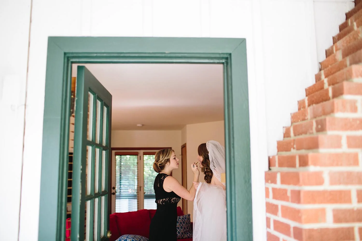 mother and bride getting ready