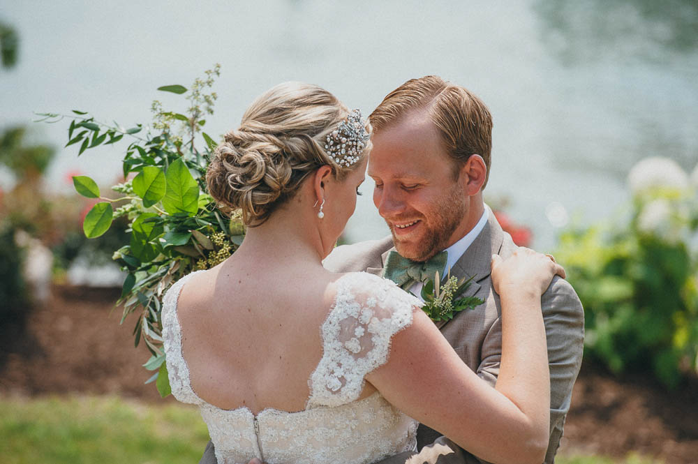first look at lakeside wedding in michigan
