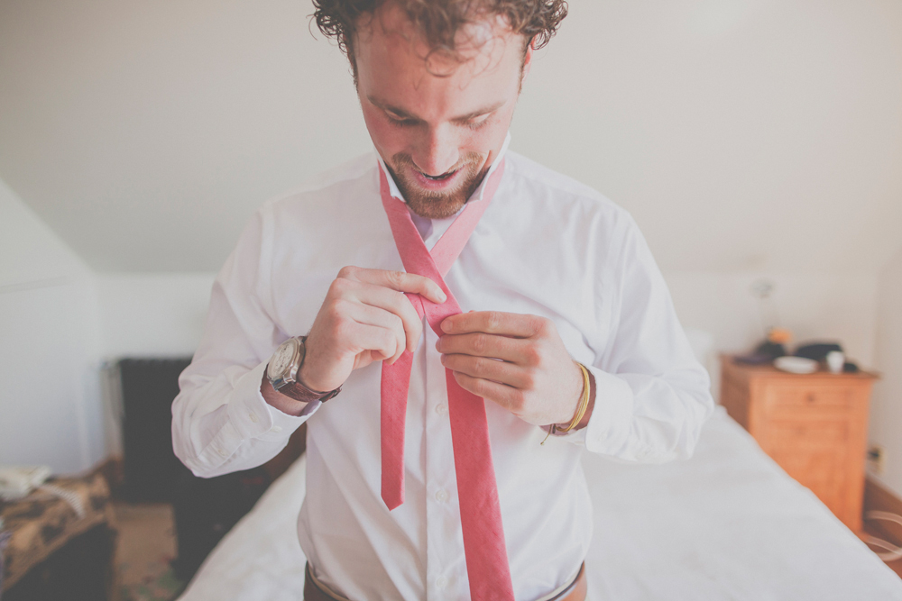 Nelson wedding at Neudorf Vineyards. Wedding photography by Jenny Siaosi.