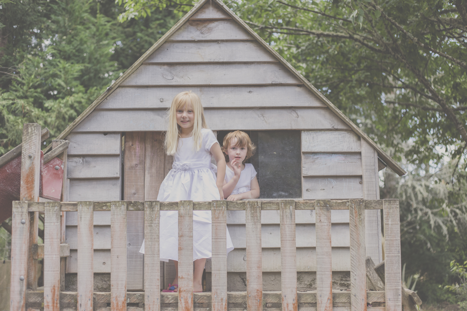 Kids at wedding. Photography by Jenny Siaosi.