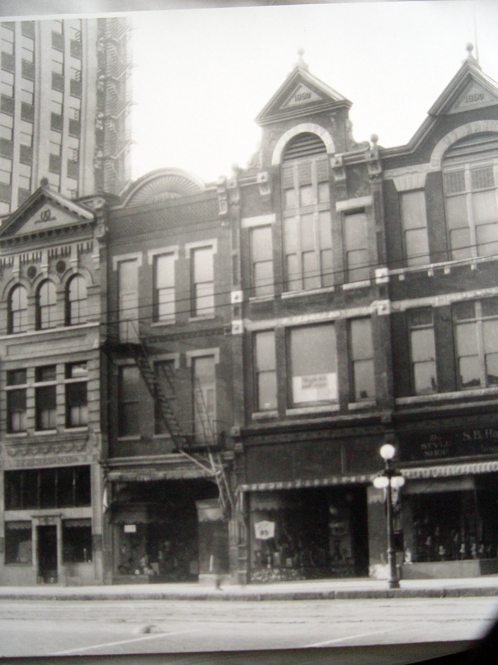 205 e broad - historic