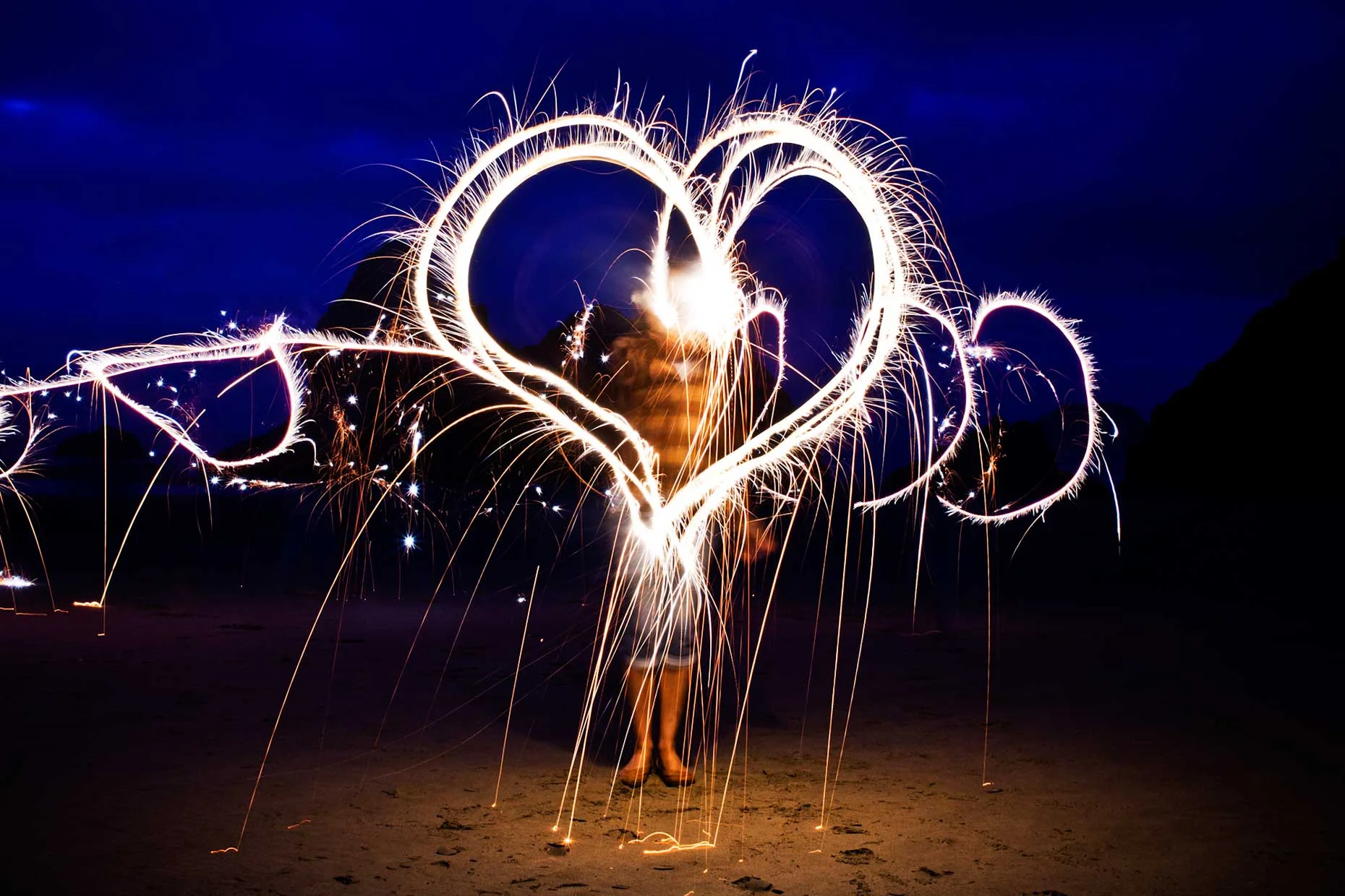 Web_sparklerheart.jpg