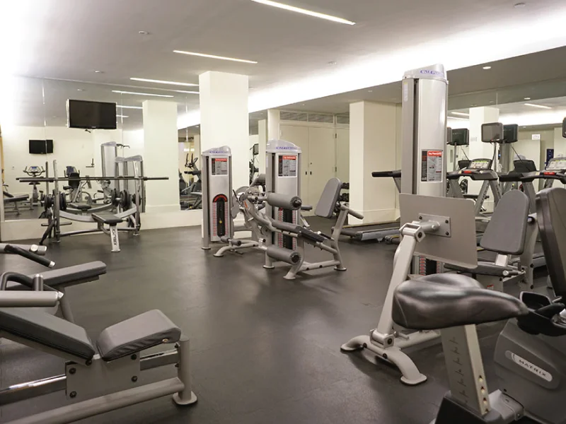 Full Service Condominium