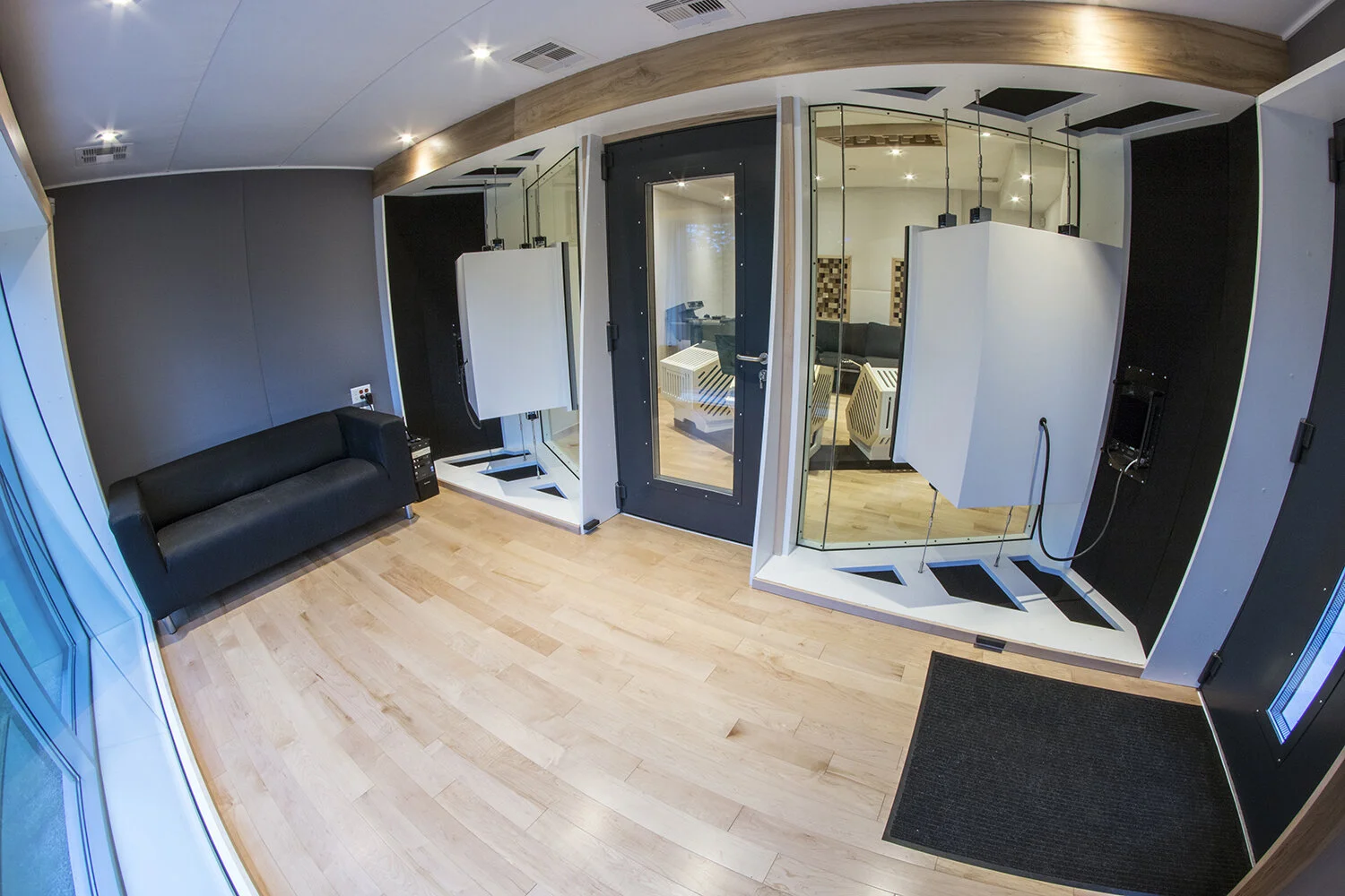   WE HAVE HELPED THOUSANDS OF ARTISTS JUST LIKE YOU.    START A PROJECT  