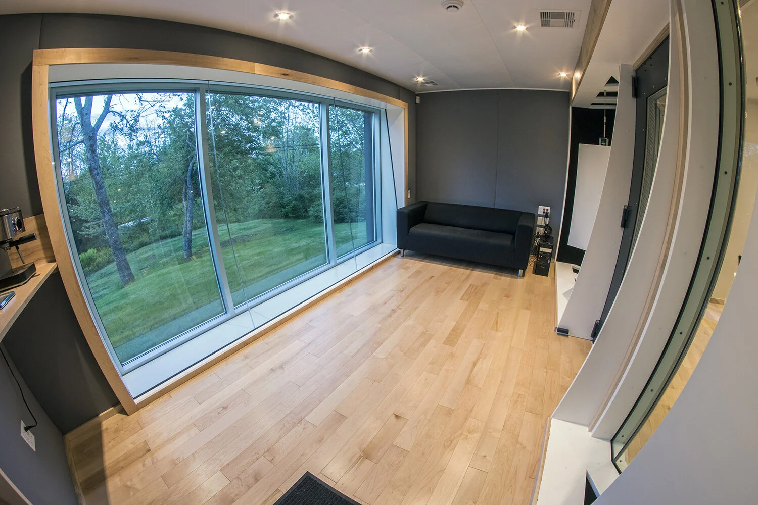   WE HAVE HELPED THOUSANDS OF ARTISTS JUST LIKE YOU.    START A PROJECT  