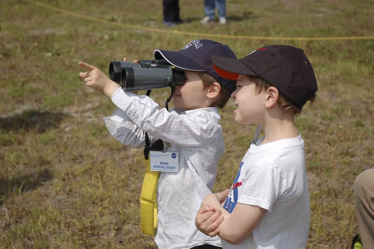 inspecting the shuttlesmall.jpg