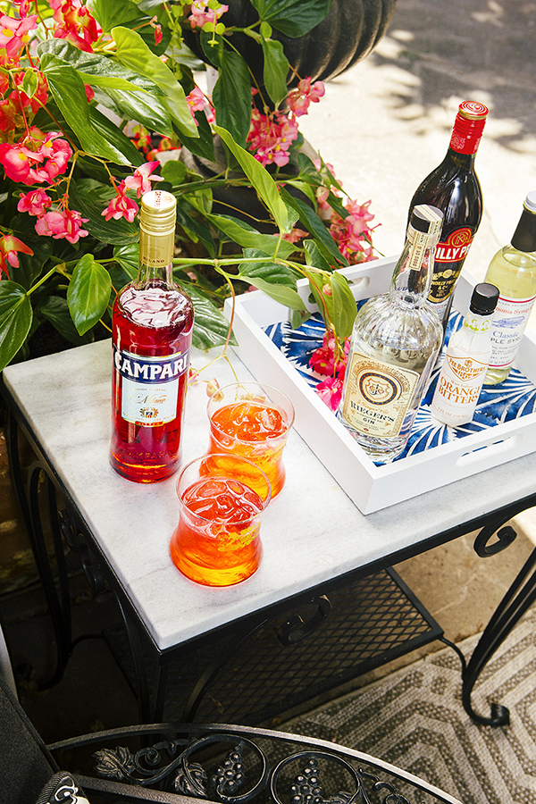 SIMPLYkcMag_8.19_HomeStyle_Photo2_PhotoCreditSamanthaLevi.jpg