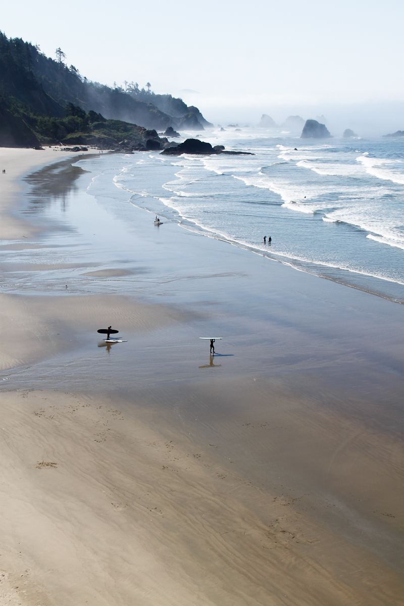 Surfers brave the chilly ocean at Indian Beach, water temp: 52! Sure beats SoCal's crowded lineups!