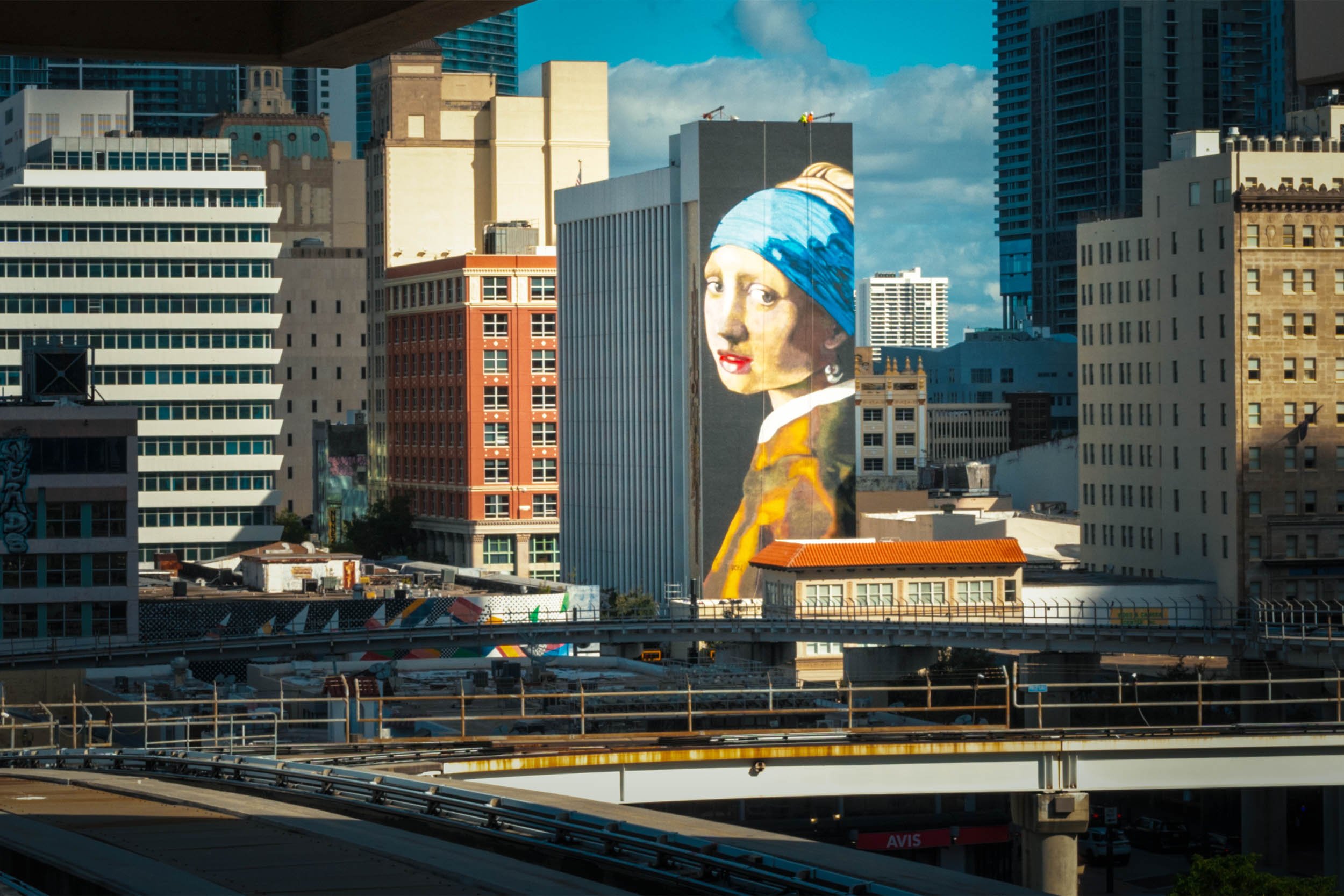 New mural covers the side of building in downtown Miami