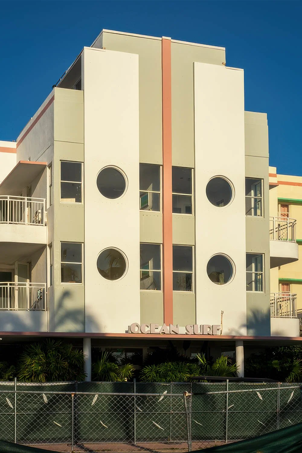 The Little Art Deco District: Ocean Terrace Before the Tower Goes Up