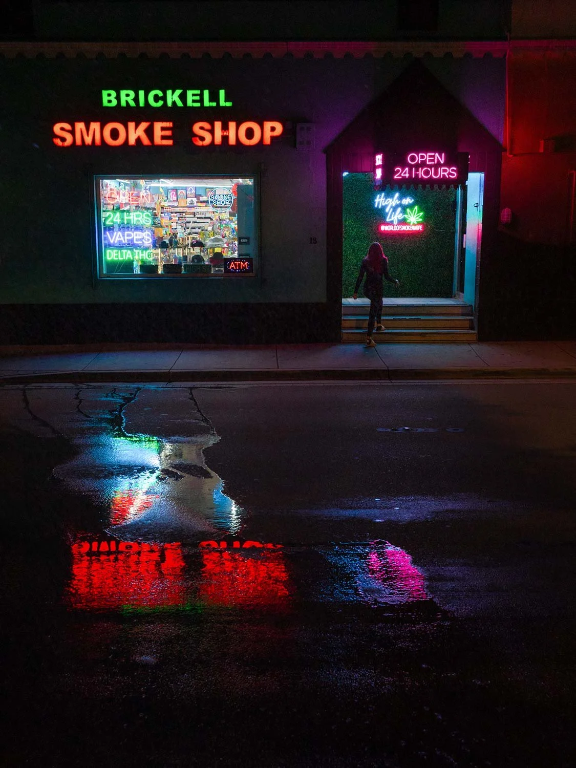 Reflection photography Brickell Smoke Shop