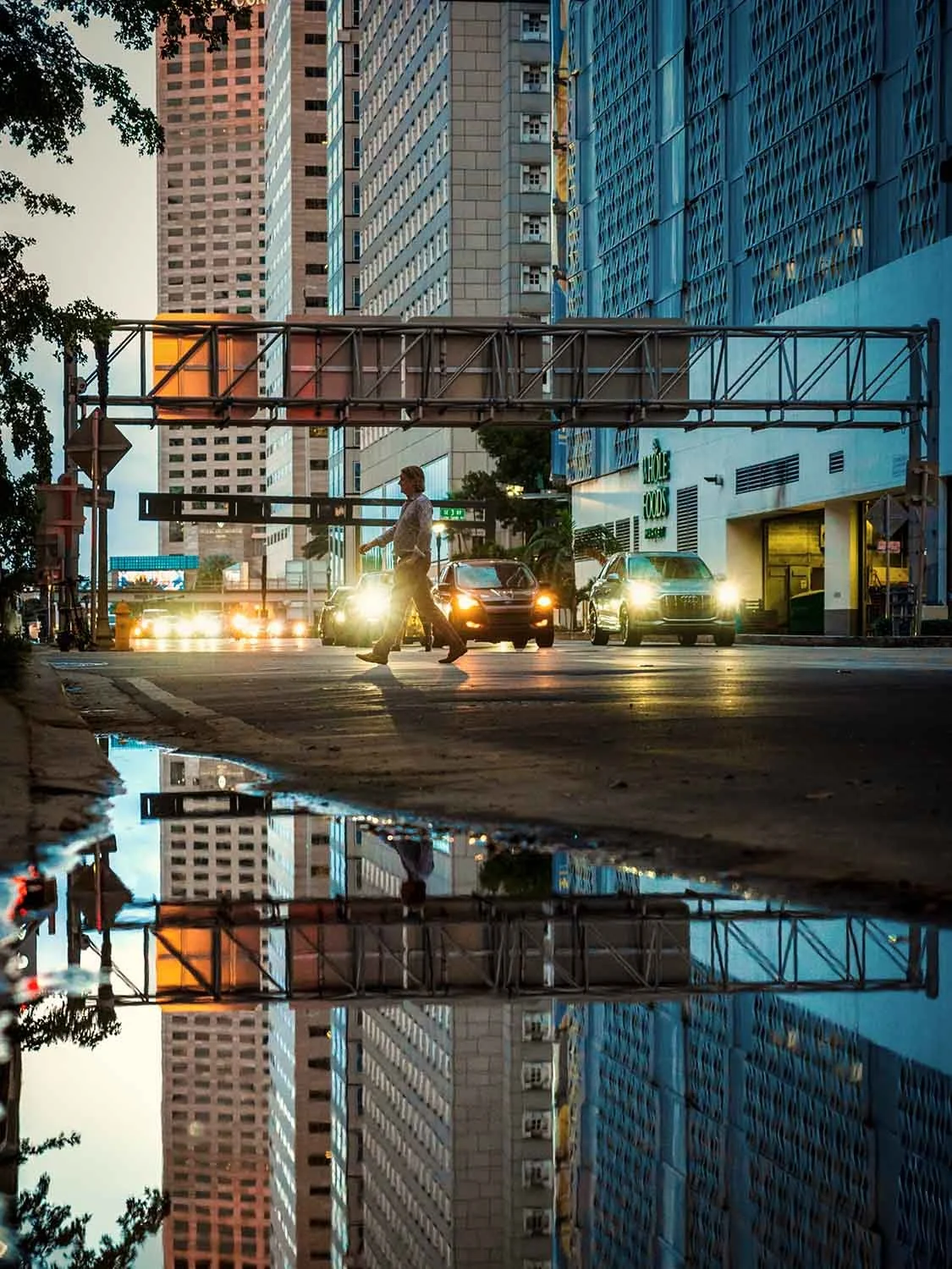 Night time street photography in downtown Miami