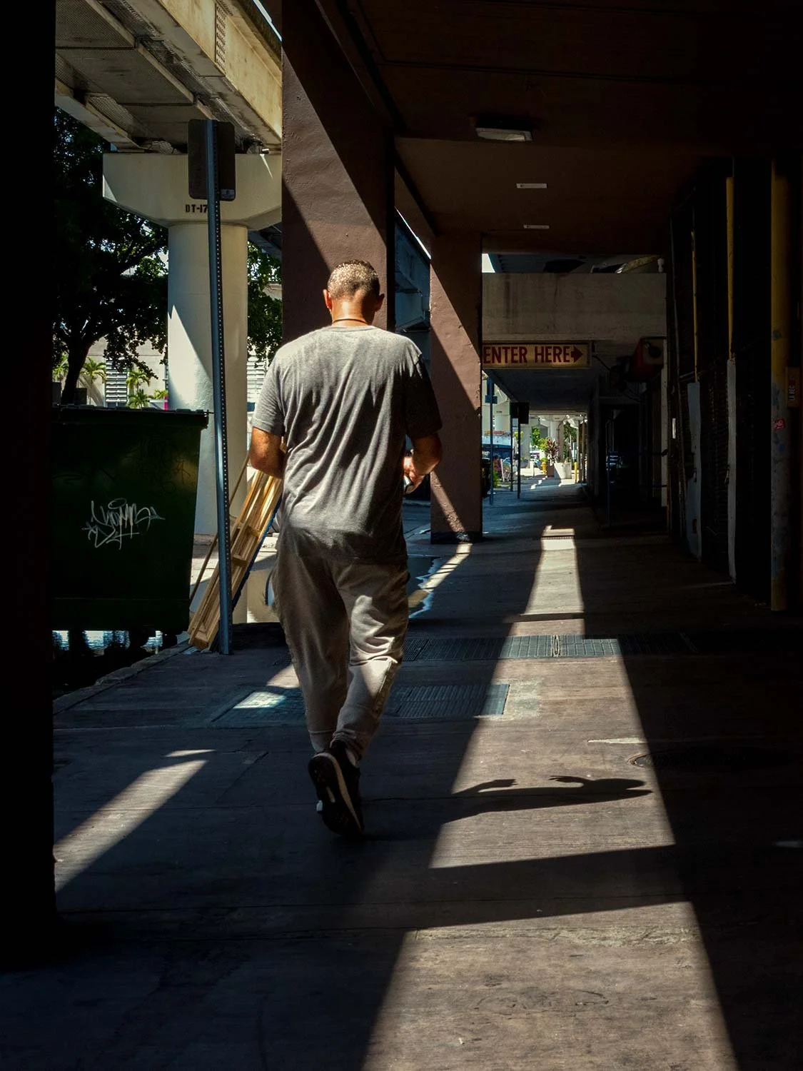 Miami street photography in downtown Miami