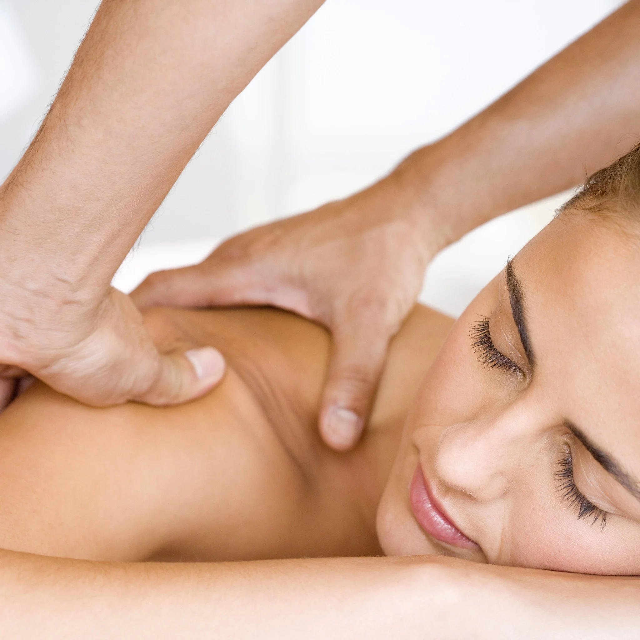 Swedish_Back_Massage.jpg