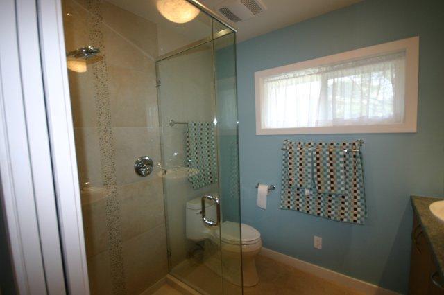 Space-saving & Open