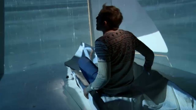 Projection based music video: Willow: Sweater: Filip Sterckx